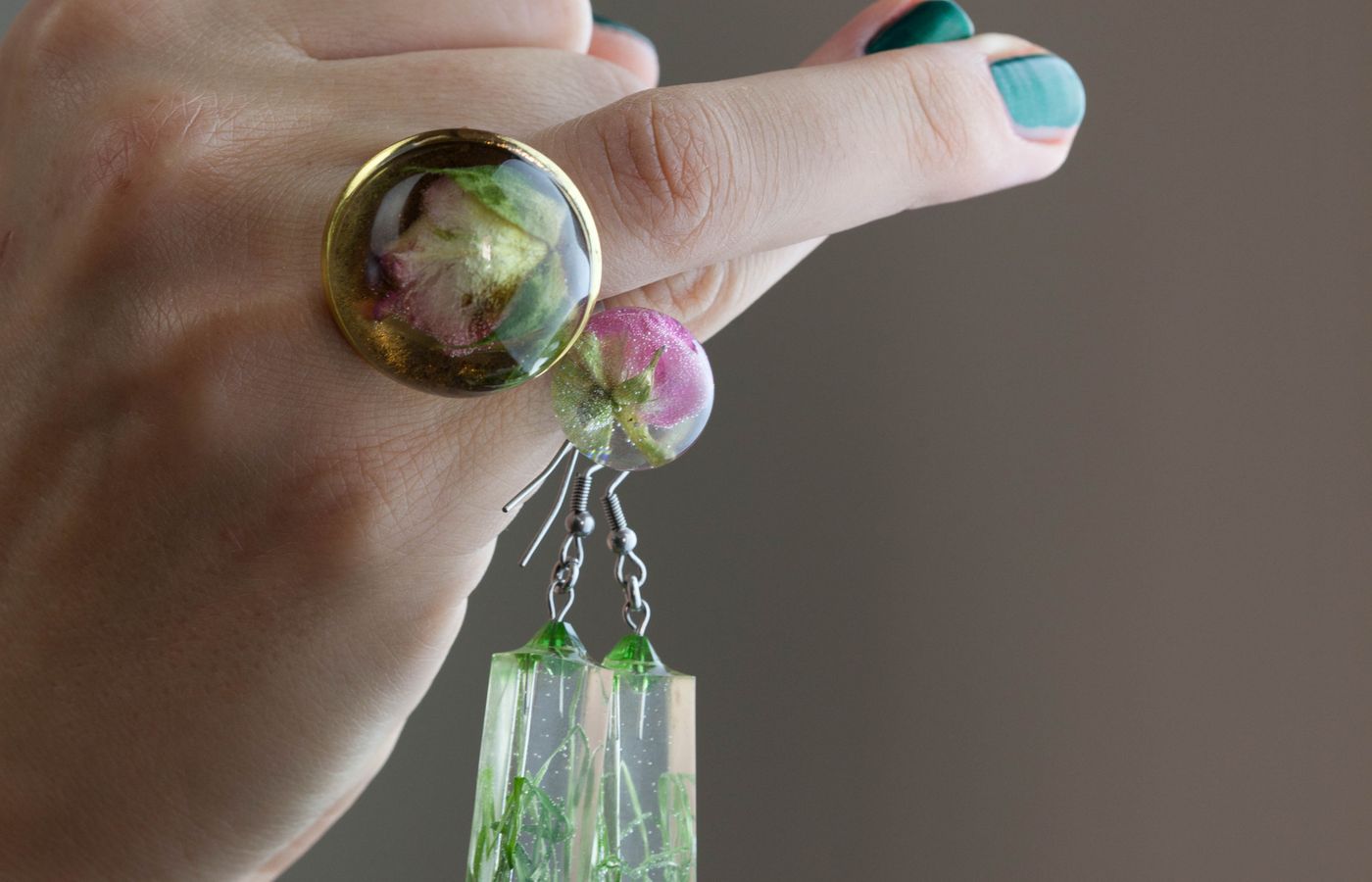 UV Resin for Jewelry Making