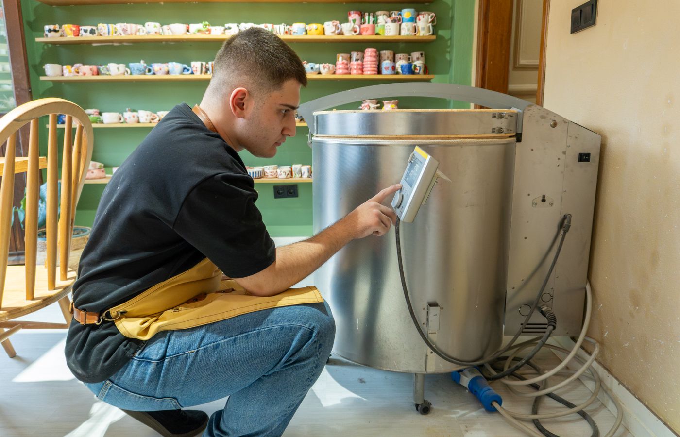 Kiln for Enameling Jewelry at Home