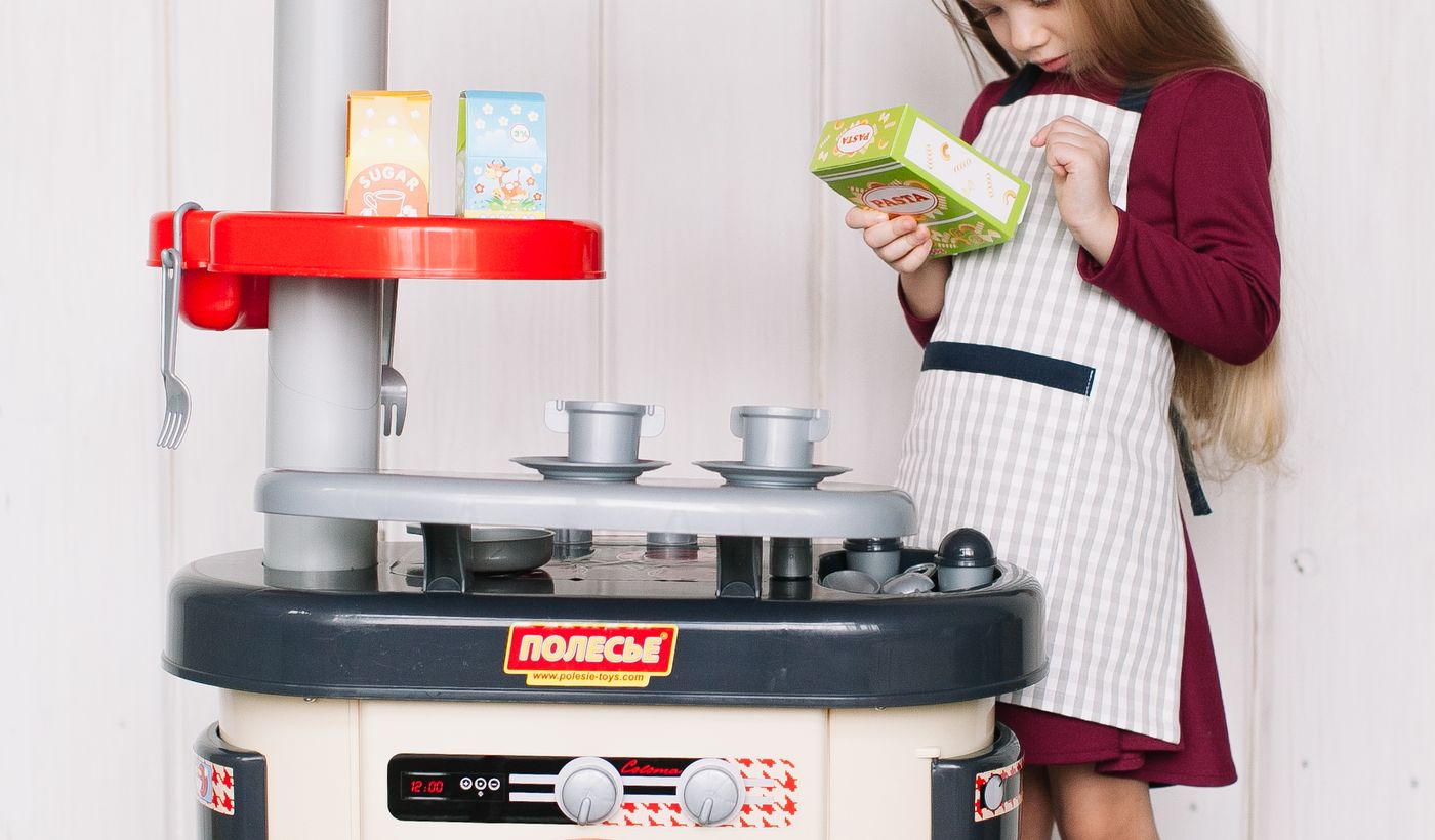 Play Kitchen