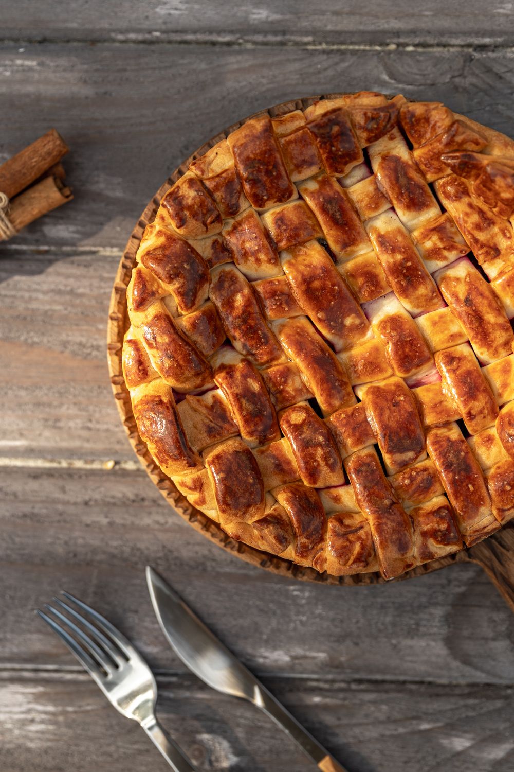 Pie Crust Shield