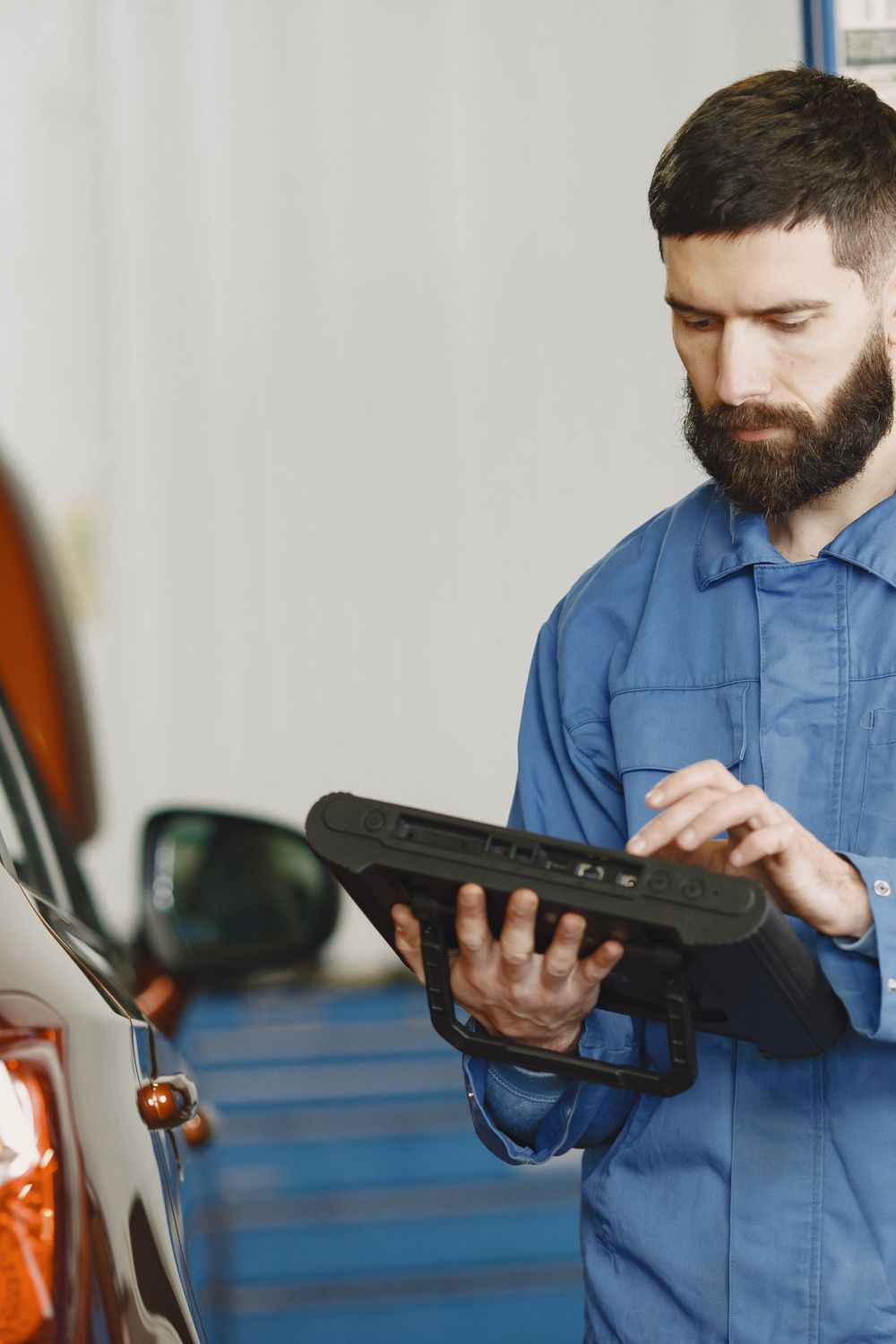 OBD2 Scanner for ABS and SRS Codes