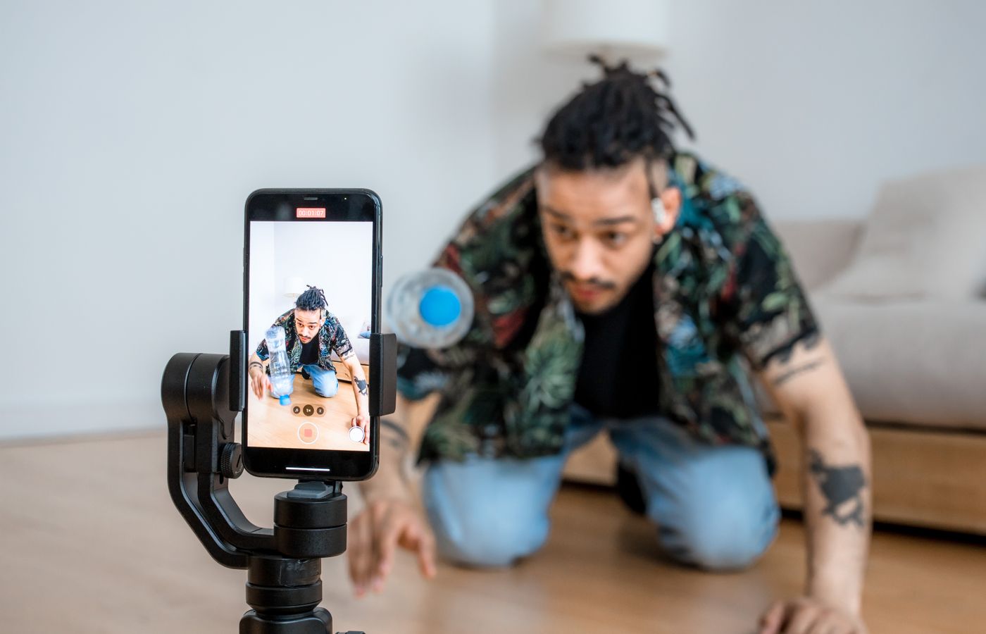 Smartphone Gimbal for Handheld Video
